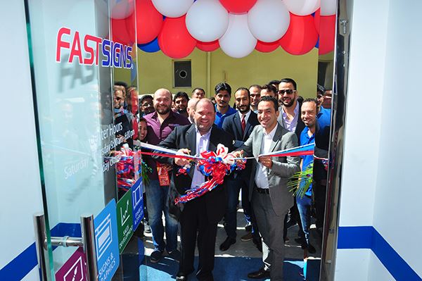 FASTSIGNS Ribbon Cutting